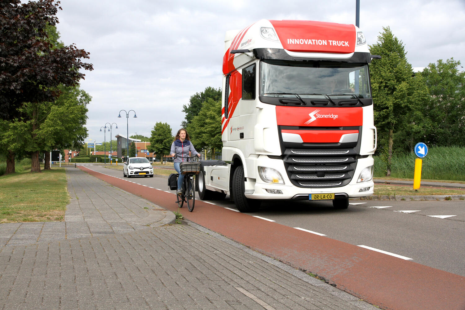 Stoneridge-Orlaco - SideEye 1.jpg